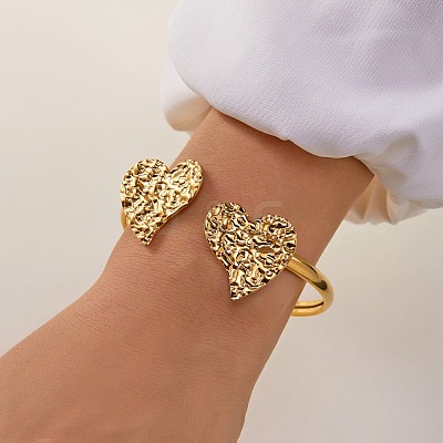 Textured 304 Stainless Steel Heart Cuff Bangles for Women LS-BJEW-A154-01A-G-1