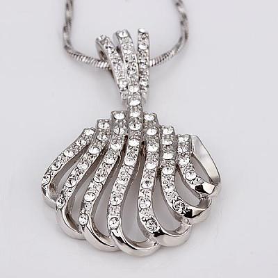 Real Platinum Plated Eco-Friendly Tin Alloy Czech Rhinestone Shell Pendant Necklaces NJEW-BB09775-1