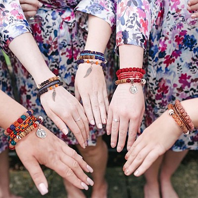 5Pcs 5 Style Wood & Glass Seed & Acrylic Beaded Stretch Bracelets Set with Baseball JB709F-1