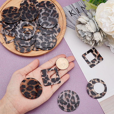 24Pcs 4 Style Transparent Acrylic Pendants TACR-AR0001-13-1