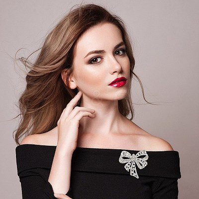 1Pc Bowknot Alloy Rhinestone Lapel Pins for Clothes JEWB-CP0001-43-1