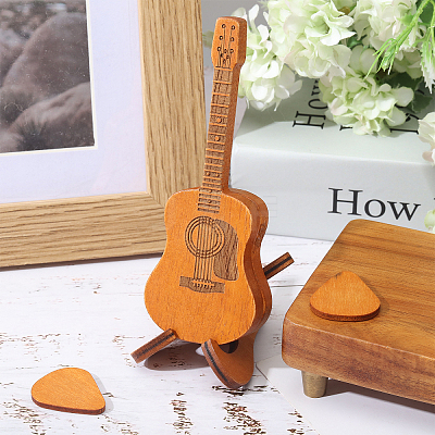 1 Set Guitar Shaped Wood Guitar Pick Box Holder Collector with Magnetic Clasps CON-CA0001-026-1