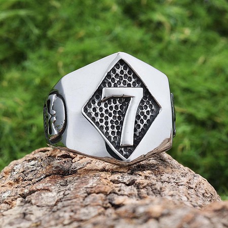 Punk Style 316L Stainless Steel Finger Rings for Men FS-WG96F45-02-1