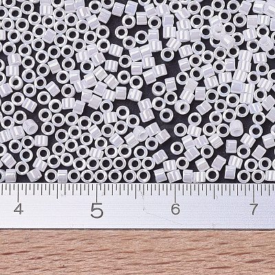 MIYUKI Delica Beads SEED-X0054-DB0201-1