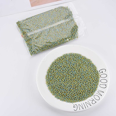 8/0 Glass Seed Beads SEED-S006-31-1