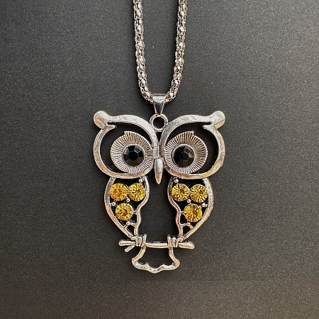 Vintage Alloy Rhinestone Hollow Carved Owl Pendant Necklaces for Women TQ3246-2-1