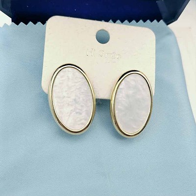 Oval White Shell Stud Earrings for Women ZF2486-2-1