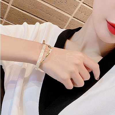 Golden Brass Cuff Bangles for Women WG6F97B-04-1