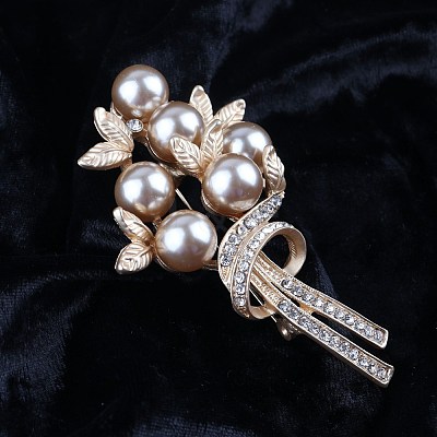Exquisite Flower Alloy Rhinestone Brooch PW-WG7FC23-02-1