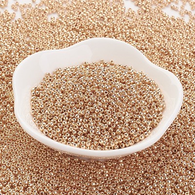 TOHO 11/0 Round Beads X-SEED-K008-2mm-PF551-1