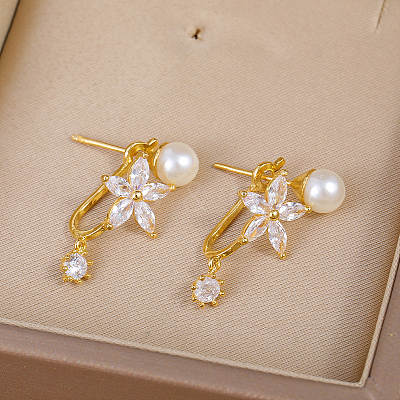 Elegant Brass Pave Clear Cubic Zirconia Stud Earrings WX5814-1