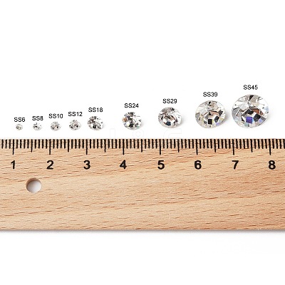 Preciosa® MAXIMA Crystal Round Stones Y-PRC-RBSS6-80310-1