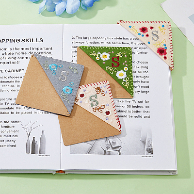 4Pcs 4 Style Felt Embroidery Bookmarks FIND-HY0003-46S-1