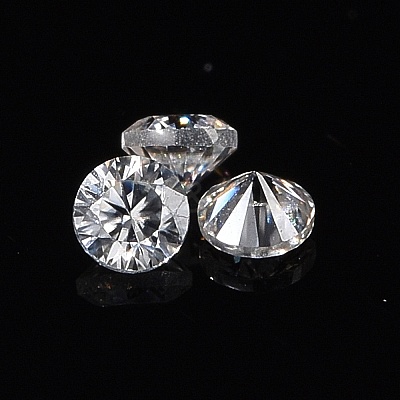 White D Color Round Cut Loose Moissanite Stones RGLA-WH0016-01Q-1