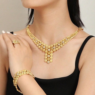 Zinc Alloy Rhinestone Bracelets & Earrings & Necklaces & Rings Sets FS-WG1CFA3-01-1