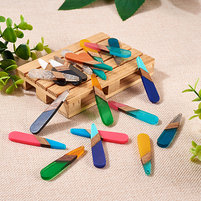 20Pcs 10 Colors Resin & Walnut Wood Big Pendants RESI-TA0001-66-1