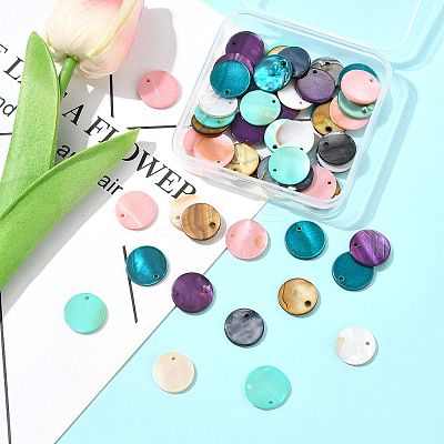 56Pcs 7 Colors Dyed Natural Flat Round Shell Pendants SHEL-FS0001-13-1