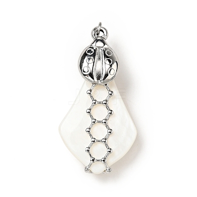 Natural White Shell Pendants SSHEL-C010-05P-1